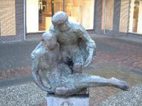 Foto van kunstwerk "De barmhartige Samaritaan"